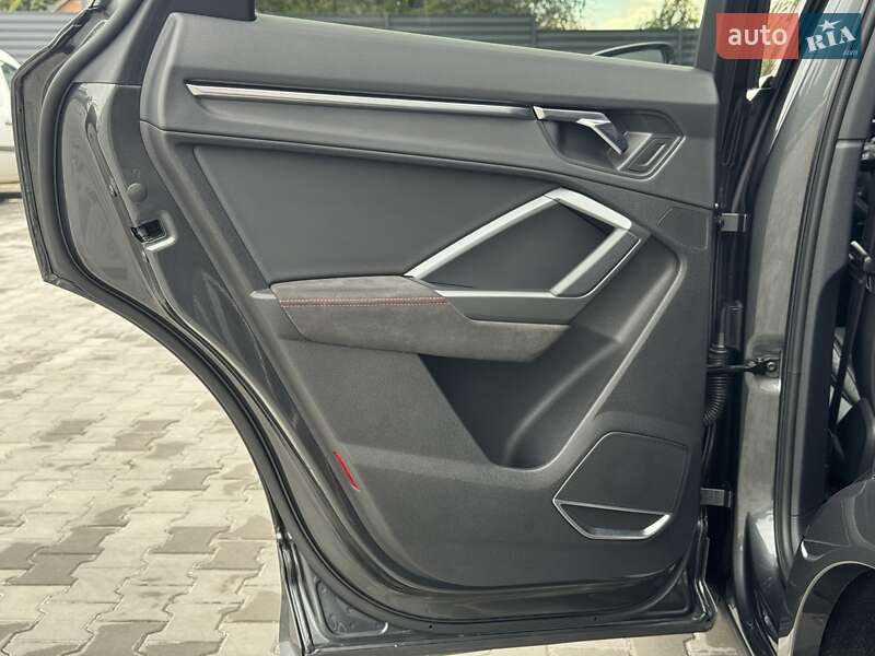 Внедорожник / Кроссовер Audi RS Q3 2021 в Луцке фото 23 Внедорожник / Кроссовер Audi RS Q3 2021 в Луцке