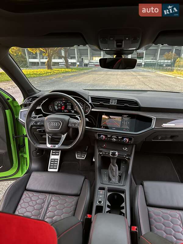 Внедорожник / Кроссовер Audi RS Q3 2021 в Киеве фото 22 Внедорожник / Кроссовер Audi RS Q3 2021 в Киеве