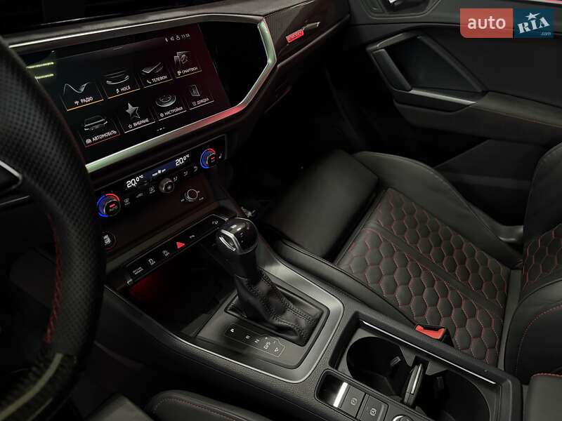 Внедорожник / Кроссовер Audi RS Q3 2023 в Тернополе