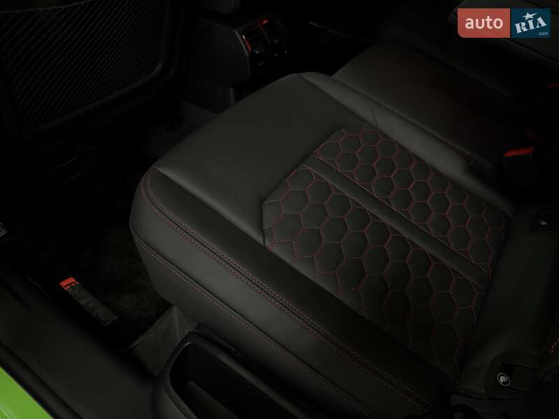 Внедорожник / Кроссовер Audi RS Q3 2023 в Тернополе