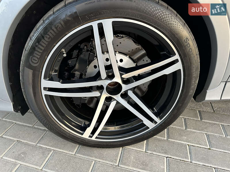 Внедорожник / Кроссовер Audi RS Q3 2016 в Луцке