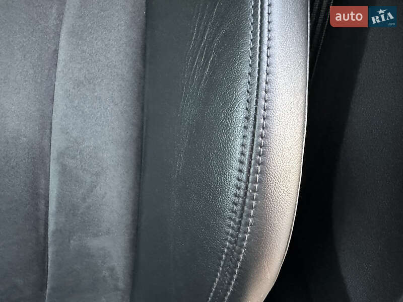 Внедорожник / Кроссовер Audi RS Q3 2016 в Луцке