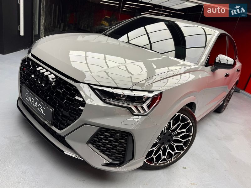 Внедорожник / Кроссовер Audi RS Q3 2023 в Киеве фото 16 Внедорожник / Кроссовер Audi RS Q3 2023 в Киеве