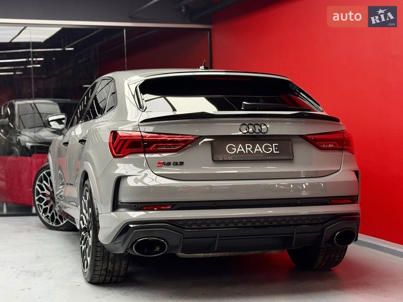 Внедорожник / Кроссовер Audi RS Q3 2023 в Киеве фото 27 Внедорожник / Кроссовер Audi RS Q3 2023 в Киеве