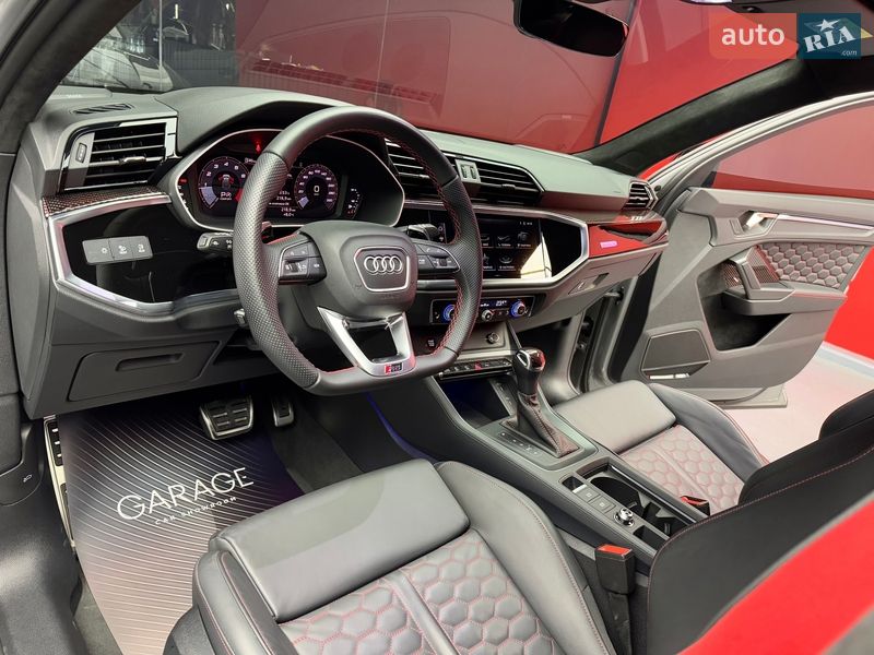 Внедорожник / Кроссовер Audi RS Q3 2023 в Киеве фото 35 Внедорожник / Кроссовер Audi RS Q3 2023 в Киеве