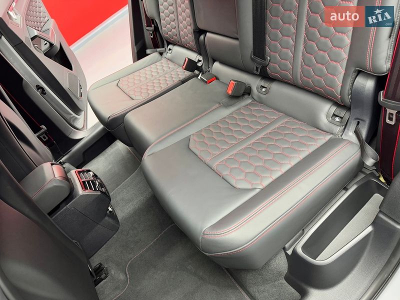 Внедорожник / Кроссовер Audi RS Q3 2023 в Киеве фото 50 Внедорожник / Кроссовер Audi RS Q3 2023 в Киеве
