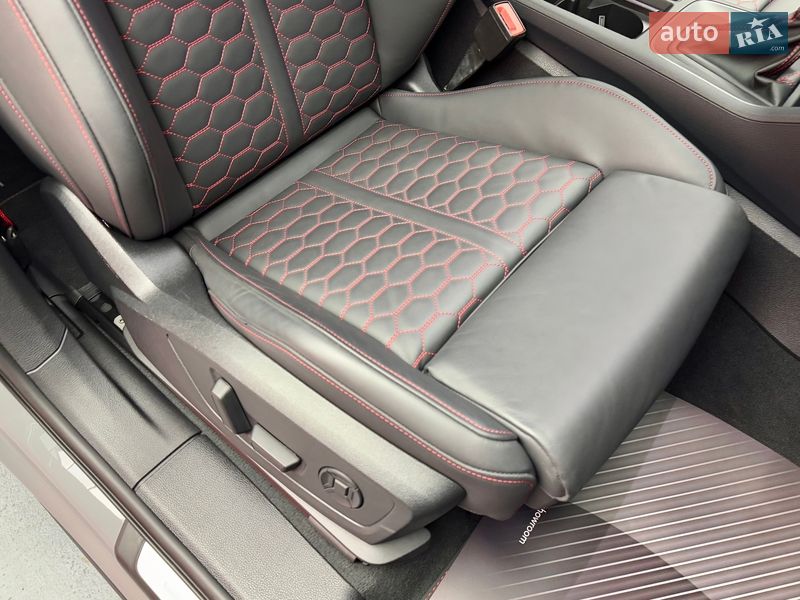 Внедорожник / Кроссовер Audi RS Q3 2023 в Киеве фото 65 Внедорожник / Кроссовер Audi RS Q3 2023 в Киеве