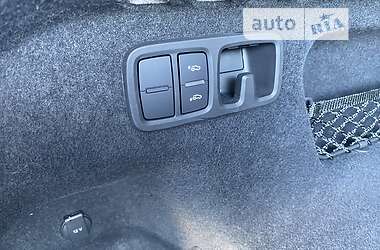 Внедорожник / Кроссовер Audi RS Q8 2021 в 
