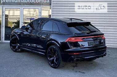 Внедорожник / Кроссовер Audi RS Q8 2021 в 
