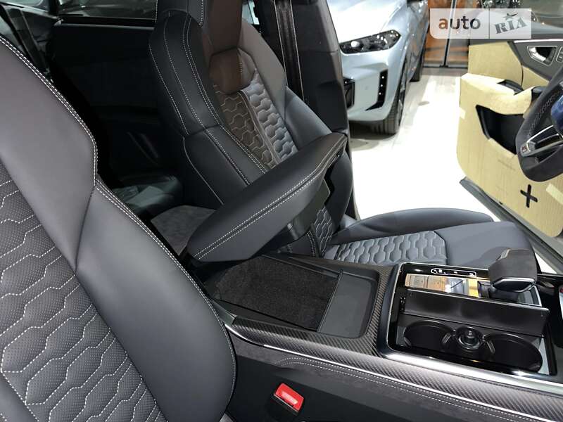 Внедорожник / Кроссовер Audi RS Q8 2023 в Одессе