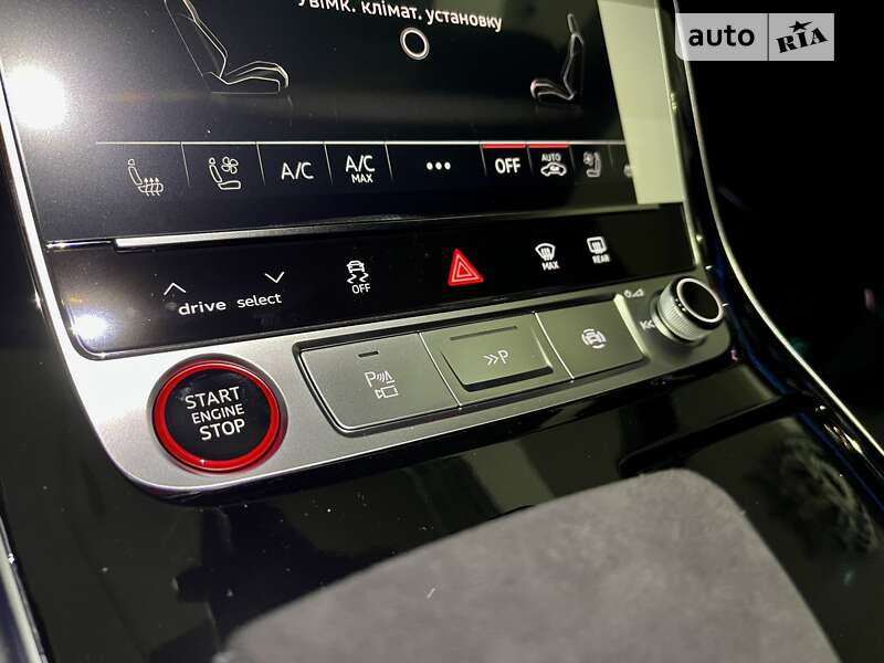 Внедорожник / Кроссовер Audi RS Q8 2023 в Одессе