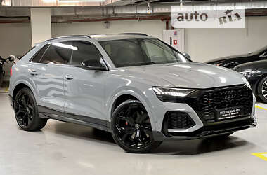 Внедорожник / Кроссовер Audi RS Q8 2022 в 