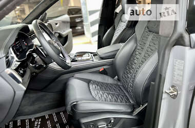 Внедорожник / Кроссовер Audi RS Q8 2022 в 