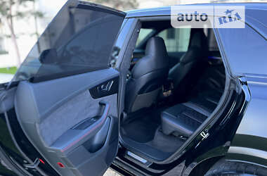 Внедорожник / Кроссовер Audi RS Q8 2021 в 