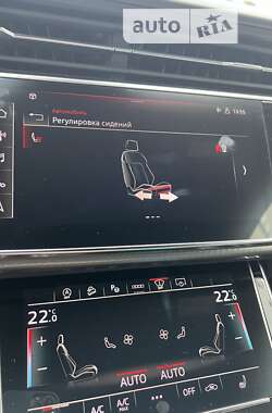 Внедорожник / Кроссовер Audi RS Q8 2021 в 