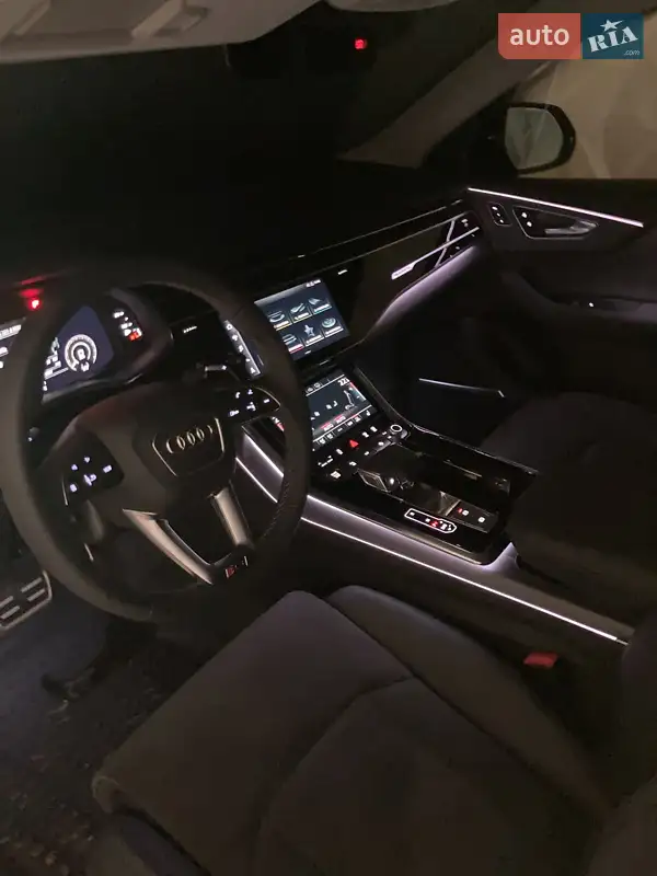 Audi RS Q8 2022 VIN WUAZZZF17ND020945 фото оголошення 4 з 53