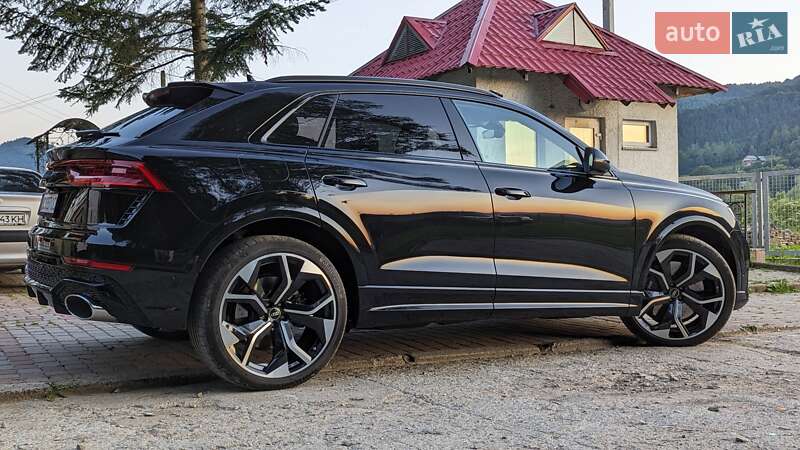 Позашляховик / Кросовер Audi RS Q8 2022 в Львові