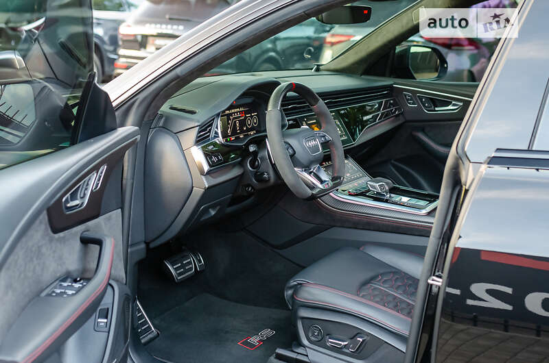 Внедорожник / Кроссовер Audi RS Q8 2020 в Киеве