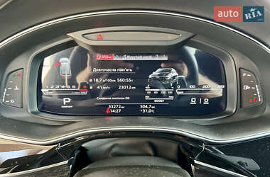 Внедорожник / Кроссовер Audi RS Q8 2021 в 
