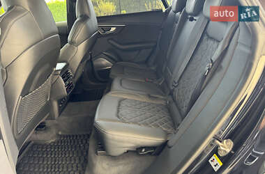 Внедорожник / Кроссовер Audi RS Q8 2021 в 