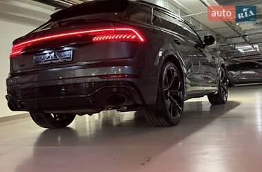 Внедорожник / Кроссовер Audi RS Q8 2021 в 