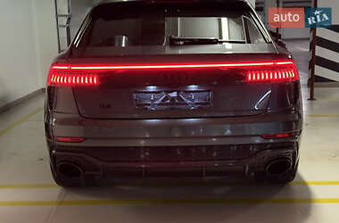 Внедорожник / Кроссовер Audi RS Q8 2021 в 