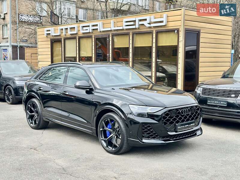 Внедорожник / Кроссовер Audi RS Q8 2025 в Киеве
