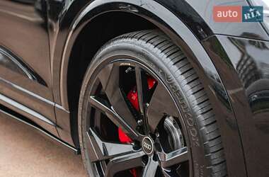 Внедорожник / Кроссовер Audi RS Q8 2023 в 