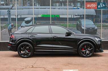 Внедорожник / Кроссовер Audi RS Q8 2023 в 