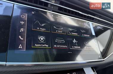Внедорожник / Кроссовер Audi RS Q8 2025 в 