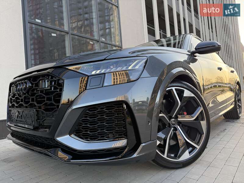 Audi RS Q8 2023