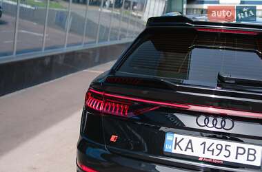 Внедорожник / Кроссовер Audi RS Q8 2023 в 