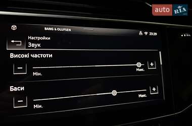 Внедорожник / Кроссовер Audi RS Q8 2024 в 