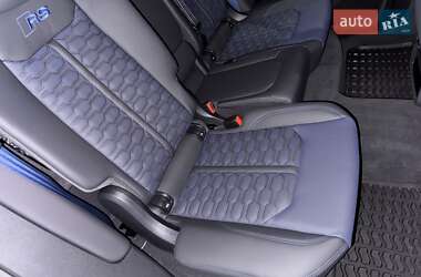 Внедорожник / Кроссовер Audi RS Q8 2024 в 
