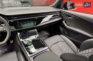 Позашляховик / Кросовер Audi RS Q8 2021 в 