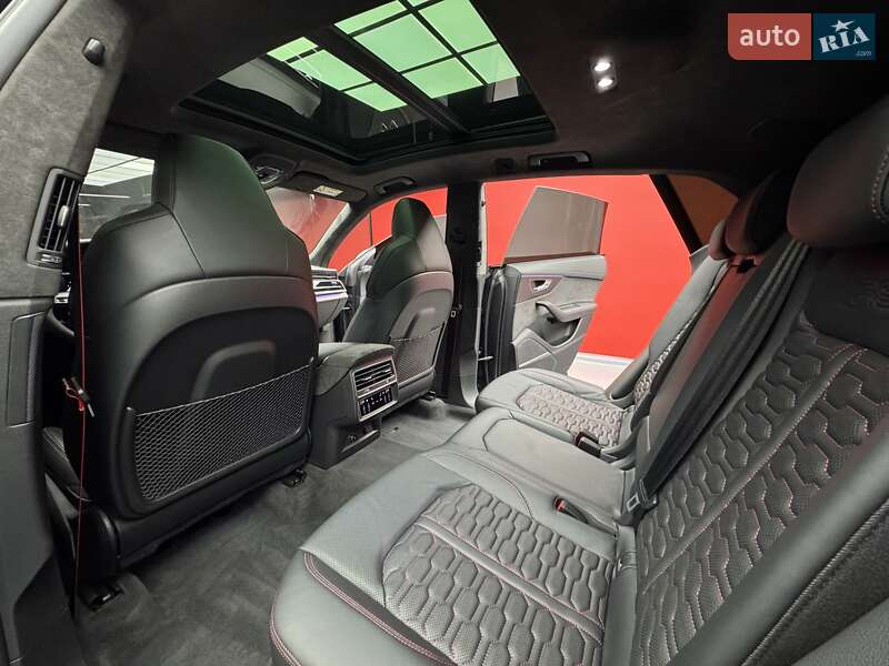 Внедорожник / Кроссовер Audi RS Q8 2021 в Киеве