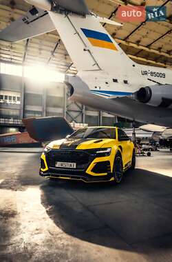 Позашляховик / Кросовер Audi RS Q8 2020 в 