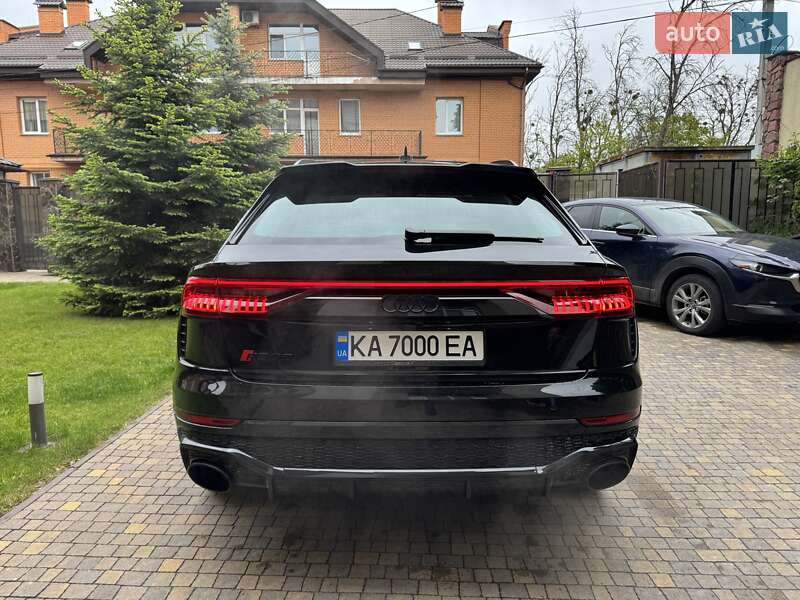 Внедорожник / Кроссовер Audi RS Q8 2021 в Киеве