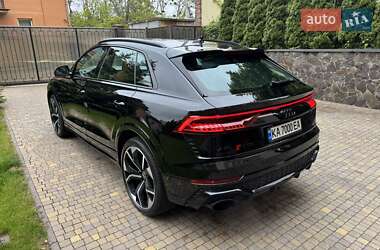 Внедорожник / Кроссовер Audi RS Q8 2021 в 
