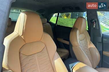 Позашляховик / Кросовер Audi RS Q8 2020 в 