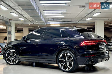 Внедорожник / Кроссовер Audi RS Q8 2020 в 