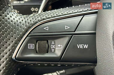 Внедорожник / Кроссовер Audi RS Q8 2020 в 