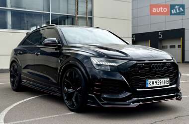 Позашляховик / Кросовер Audi RS Q8 2020 в 
