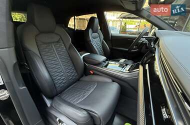 Внедорожник / Кроссовер Audi RS Q8 2023 в 