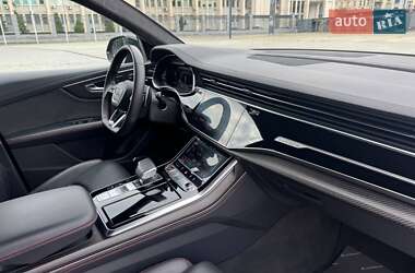 Внедорожник / Кроссовер Audi RS Q8 2020 в 