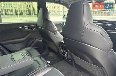 Внедорожник / Кроссовер Audi RS Q8 2020 в 