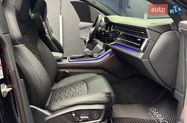 Внедорожник / Кроссовер Audi RS Q8 2023 в 