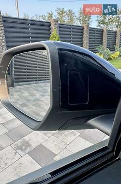 Внедорожник / Кроссовер Audi RS Q8 2022 в 