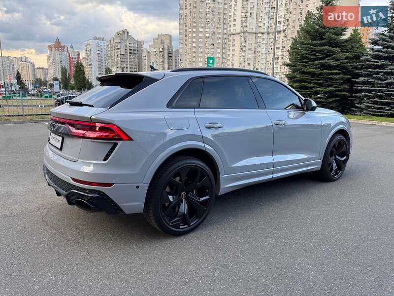 Внедорожник / Кроссовер Audi RS Q8 2021 в Киеве