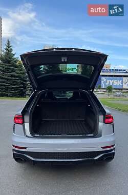 Внедорожник / Кроссовер Audi RS Q8 2021 в 